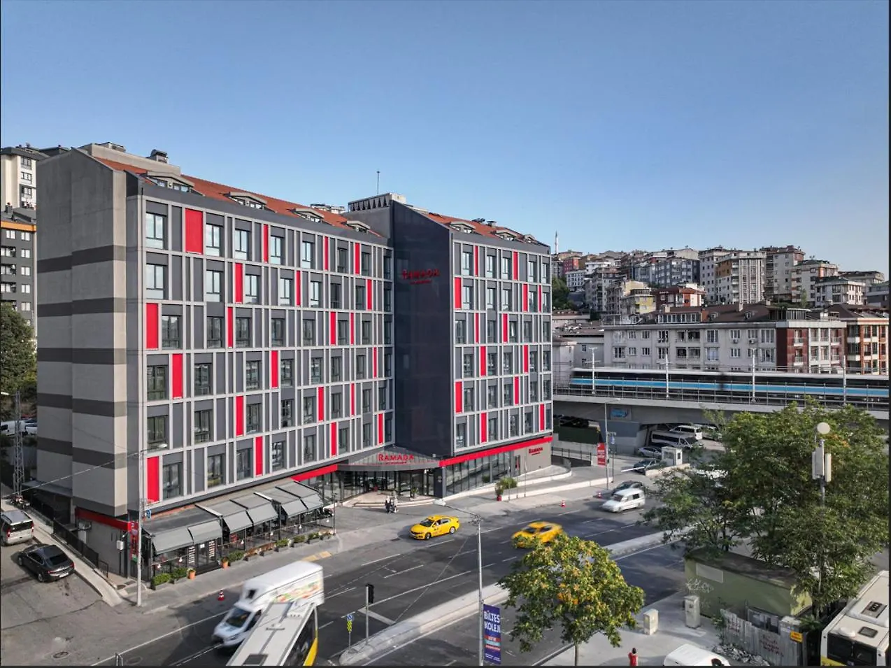 מלון Ramada By Wyndham Istanbul Alibeykoy