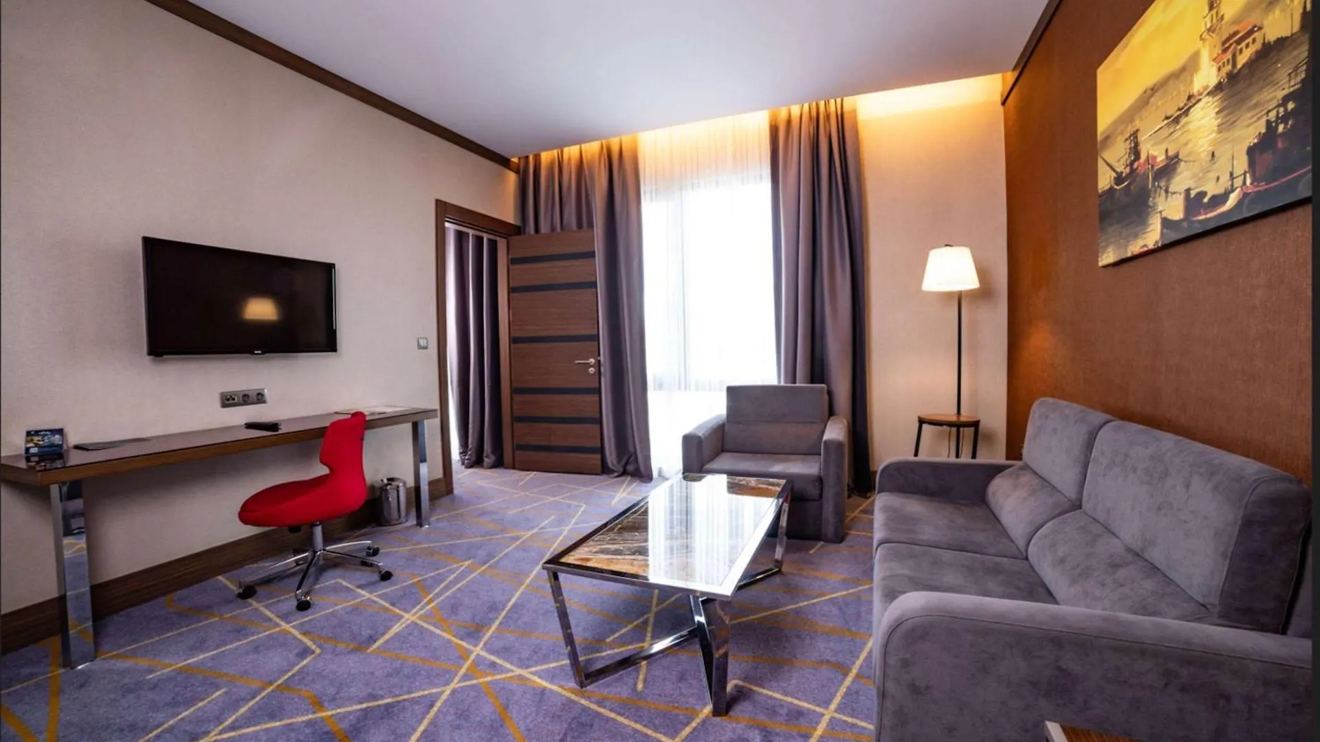 Ramada by Wyndham Istanbul Alibeykoy Otel 4*,