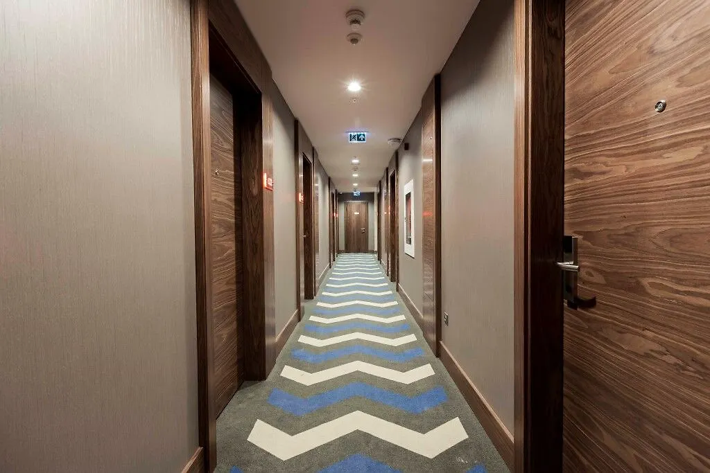 Ramada By Wyndham Istanbul Alibeykoy Hotel